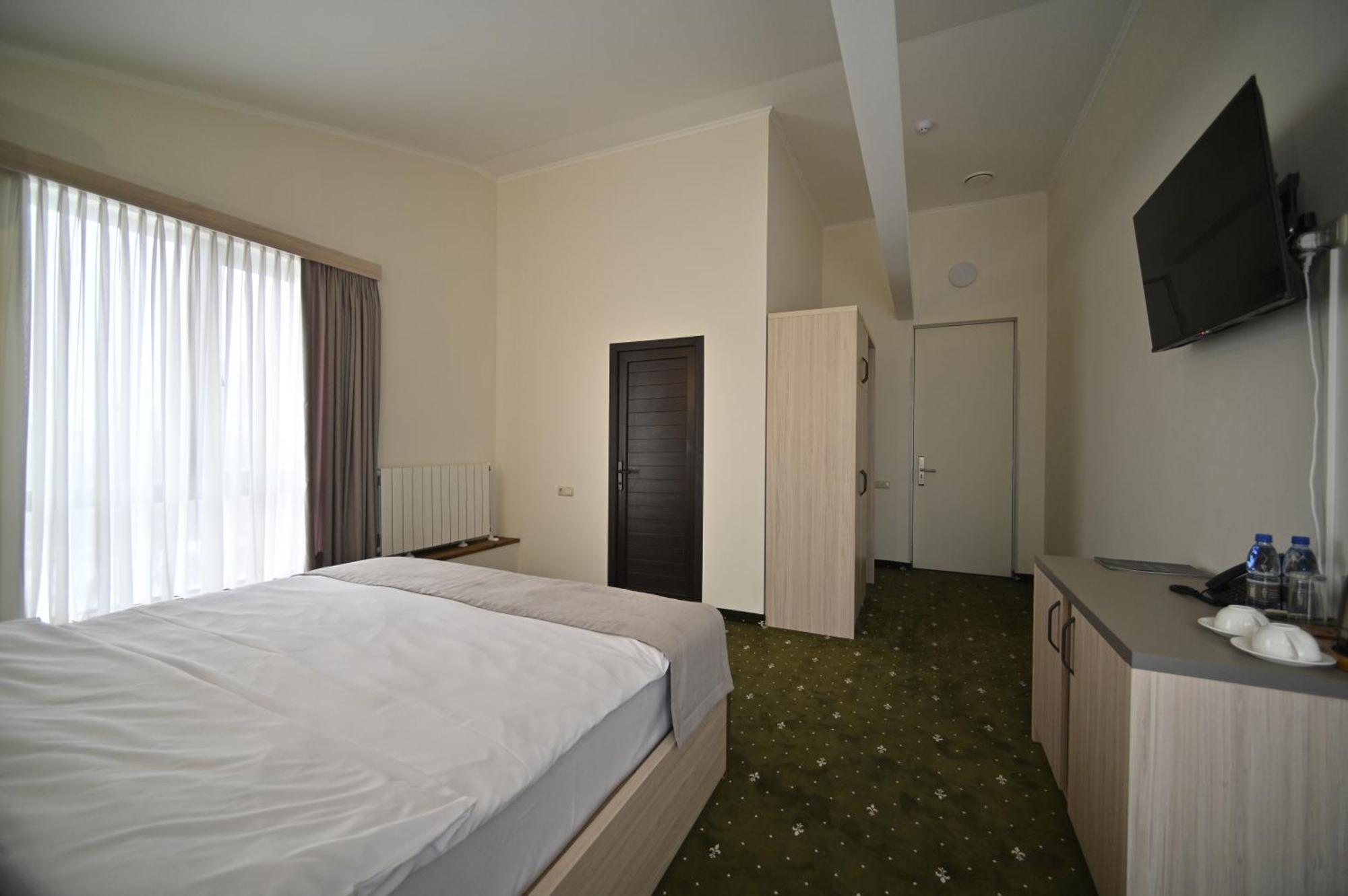 Colette Hotel Erywań Zewnętrze zdjęcie
